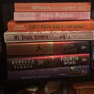 Fourth Wing Holiday Edition and Iron Flame Black Edges